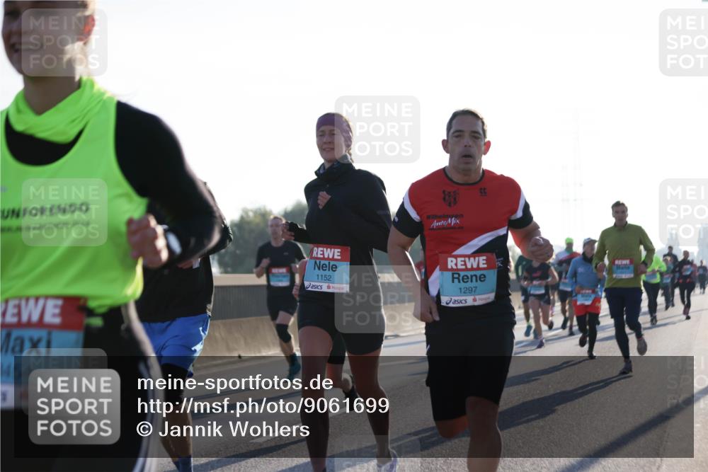 03.10.2025 - Köhlbrandbrückenlauf Jannik Wohlers http://msf.ph/oto/9061699 03.10.2025 09:15:11 Position 3 8454, 1152, 1297 meine-sportfotos.de