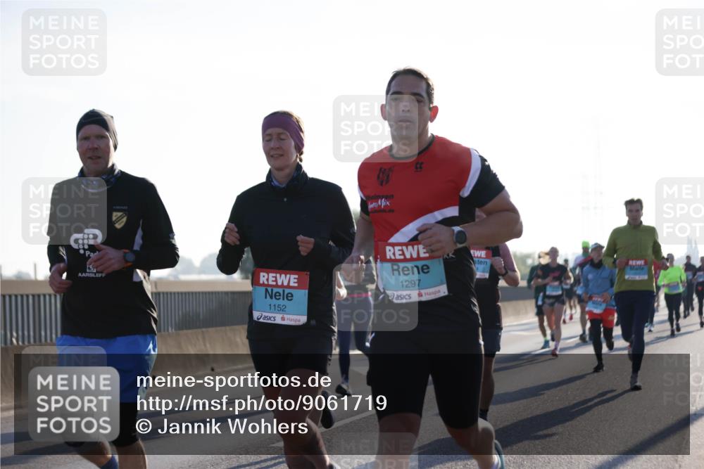 03.10.2025 - Köhlbrandbrückenlauf Jannik Wohlers http://msf.ph/oto/9061719 03.10.2025 09:15:12 Position 3 1152, 1297 meine-sportfotos.de