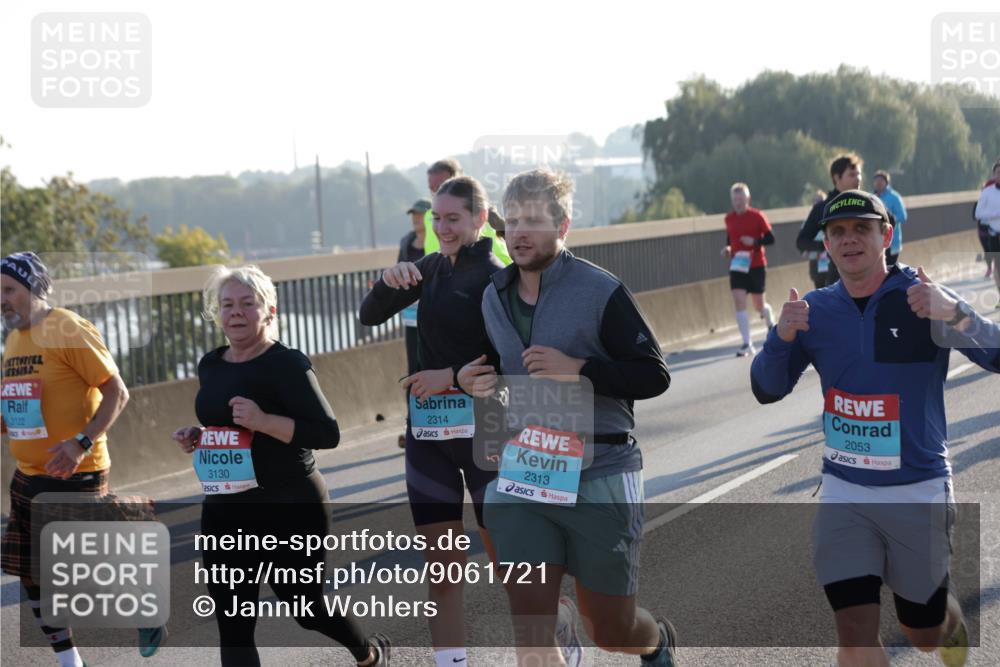 03.10.2025 - Köhlbrandbrückenlauf Jannik Wohlers http://msf.ph/oto/9061721 03.10.2025 09:23:12 Position 3 122, 3130, 2314, 2313, 2053 meine-sportfotos.de