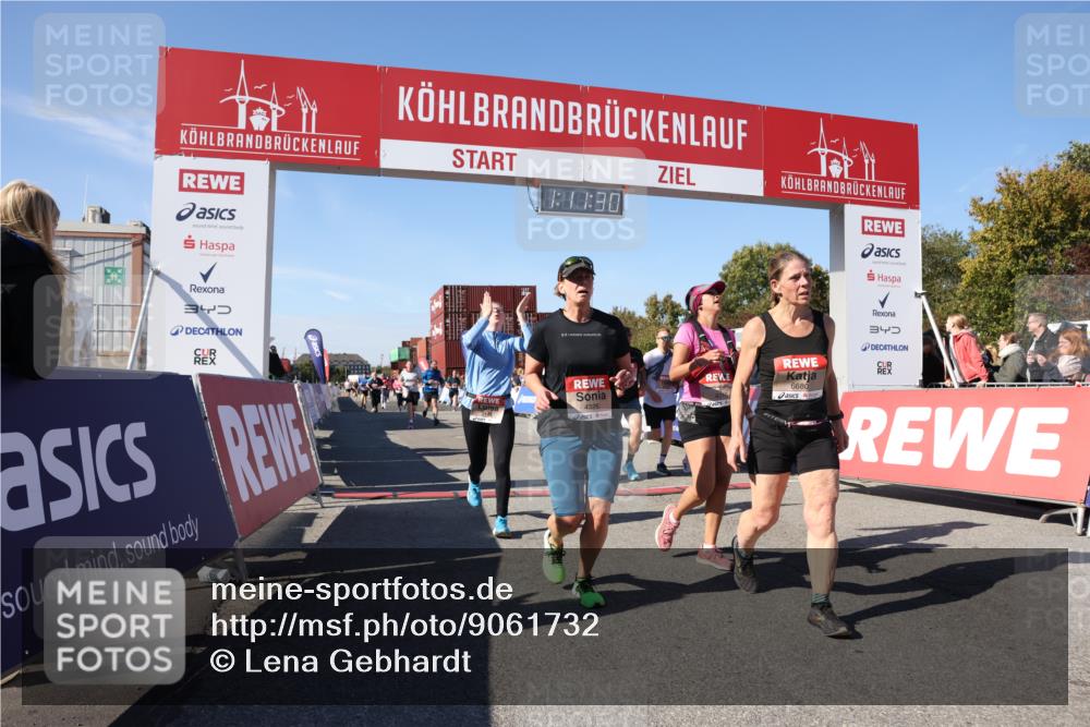 03.10.2025 - Köhlbrandbrückenlauf Lena Gebhardt http://msf.ph/oto/9061732 03.10.2025 13:11:31 Ziel 4158, 4293, 4315, 4325, 4427, 4501, 4538, 4597, 4617, 4777, 4799, 4845, 4999, 5145, 5794, 5939, 6028, 6080, 6517, 6563, 6680, 6690, 6691, 6726 meine-sportfotos.de
