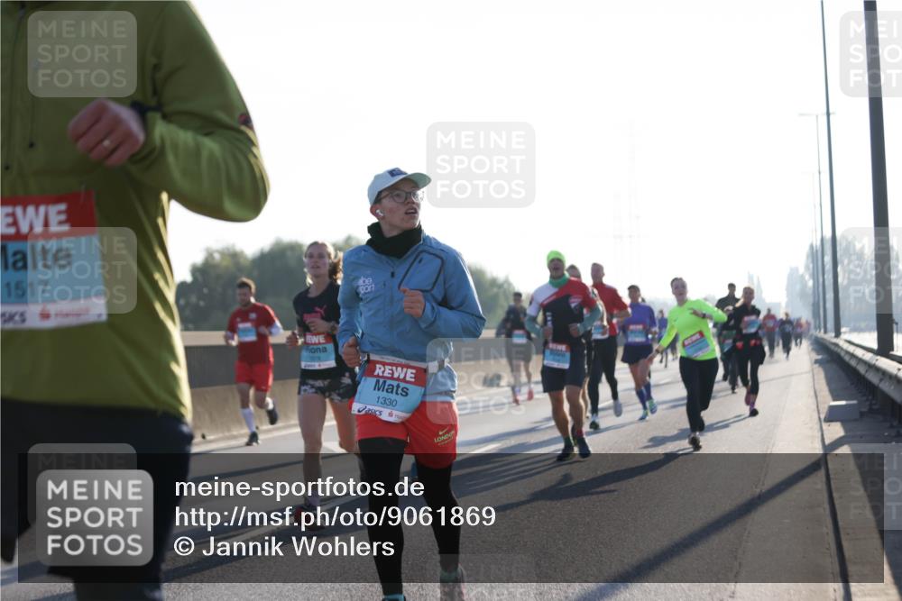 03.10.2025 - Köhlbrandbrückenlauf Jannik Wohlers http://msf.ph/oto/9061869 03.10.2025 09:15:15 Position 3 1517, 1330 meine-sportfotos.de