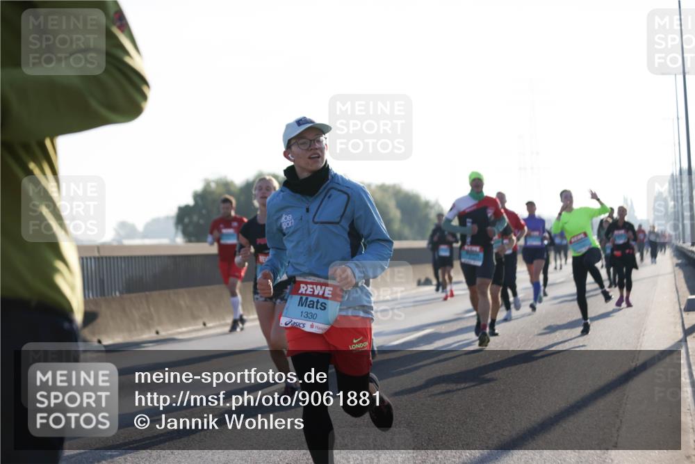03.10.2025 - Köhlbrandbrückenlauf Jannik Wohlers http://msf.ph/oto/9061881 03.10.2025 09:15:15 Position 3 1330 meine-sportfotos.de