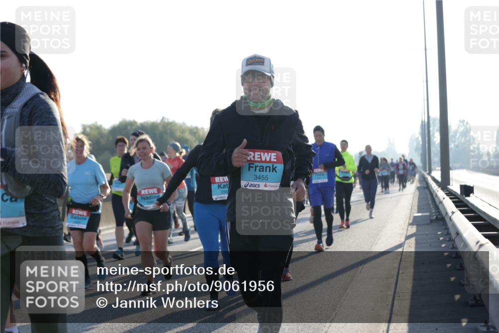 03.10.2025 - Köhlbrandbrückenlauf Jannik Wohlers http://msf.ph/oto/9061956 03.10.2025 09:23:22 Position 3 286, 3455 meine-sportfotos.de