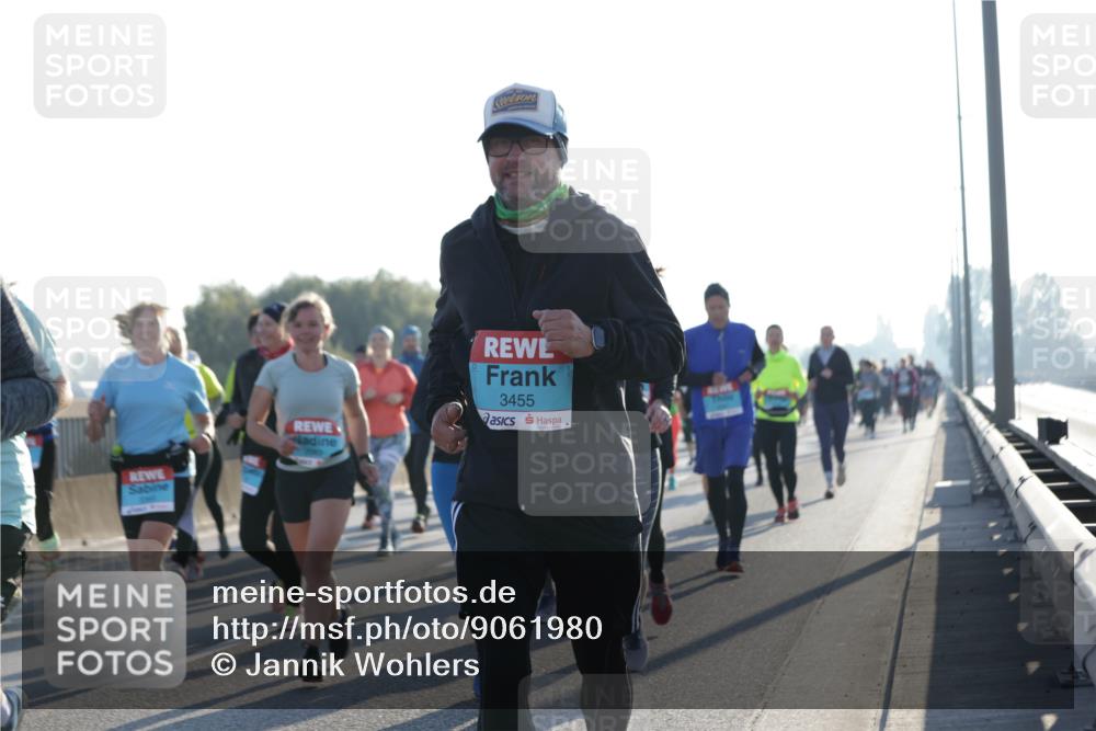 03.10.2025 - Köhlbrandbrückenlauf Jannik Wohlers http://msf.ph/oto/9061980 03.10.2025 09:23:22 Position 3 3455 meine-sportfotos.de