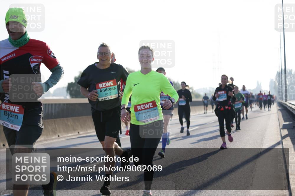 03.10.2025 - Köhlbrandbrückenlauf Jannik Wohlers http://msf.ph/oto/9062069 03.10.2025 09:15:18 Position 3 3053, 1077, 1110 meine-sportfotos.de