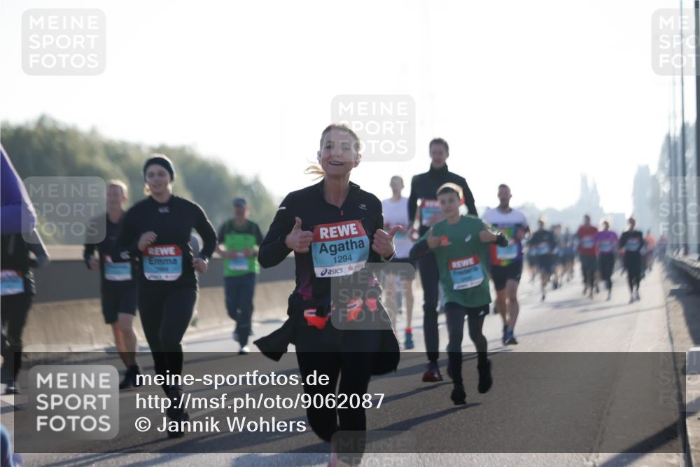 03.10.2025 - Köhlbrandbrückenlauf Jannik Wohlers http://msf.ph/oto/9062087 03.10.2025 09:15:19 Position 3 1294 meine-sportfotos.de