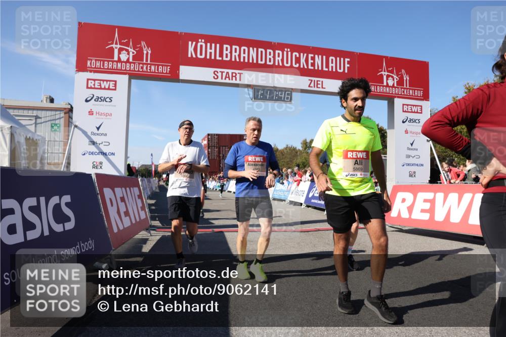 03.10.2025 - Köhlbrandbrückenlauf Lena Gebhardt http://msf.ph/oto/9062141 03.10.2025 13:11:47 Ziel 4178, 4353, 4354, 4469, 4538, 4568, 4685, 4736, 4777, 4782, 4845, 5097, 5396, 5426, 5866, 5869, 5937, 6033, 6048, 6049, 6217, 6218, 6517, 6622, 6689 meine-sportfotos.de