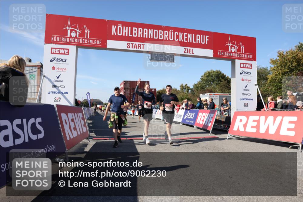 03.10.2025 - Köhlbrandbrückenlauf Lena Gebhardt http://msf.ph/oto/9062230 03.10.2025 13:11:52 Ziel 4100, 4101, 4178, 4353, 4354, 4469, 4568, 4685, 4736, 5097, 5396, 5426, 5866, 5869, 5937, 6033, 6048, 6049, 6622, 6763, 6796 meine-sportfotos.de