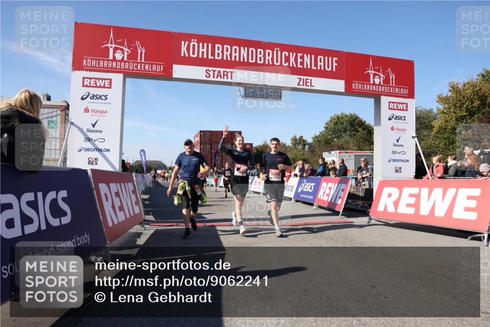 03.10.2025 - Köhlbrandbrückenlauf Lena Gebhardt http://msf.ph/oto/9062241 03.10.2025 13:11:52 Ziel 4100, 4101, 4178, 4353, 4354, 4469, 4568, 4685, 4736, 5097, 5396, 5426, 5866, 5869, 5937, 6033, 6048, 6049, 6622, 6763, 6796 meine-sportfotos.de