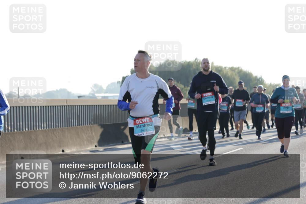 03.10.2025 - Köhlbrandbrückenlauf Jannik Wohlers http://msf.ph/oto/9062272 03.10.2025 09:23:32 Position 3 2404 meine-sportfotos.de