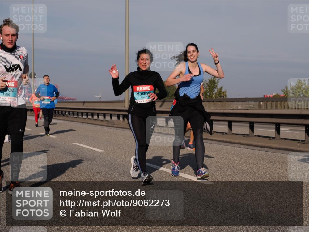 03.10.2025 - Köhlbrandbrückenlauf Fabian Wolf http://msf.ph/oto/9062273 03.10.2025 10:06:09 Position 3 1996, 1940 meine-sportfotos.de