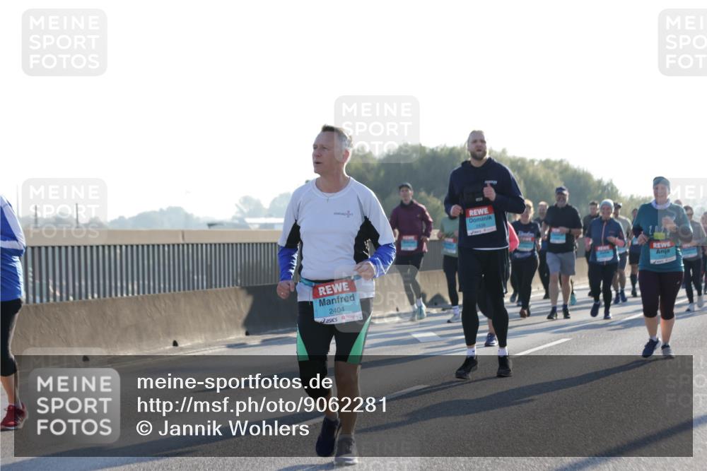 03.10.2025 - Köhlbrandbrückenlauf Jannik Wohlers http://msf.ph/oto/9062281 03.10.2025 09:23:32 Position 3 2404 meine-sportfotos.de