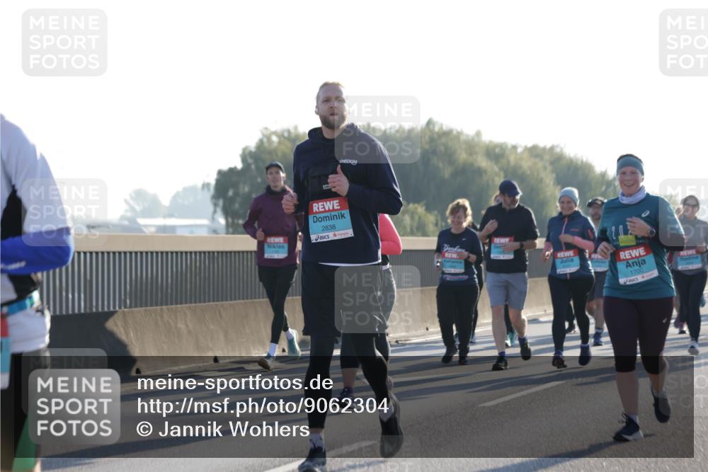 03.10.2025 - Köhlbrandbrückenlauf Jannik Wohlers http://msf.ph/oto/9062304 03.10.2025 09:23:33 Position 3 2838, 1700 meine-sportfotos.de