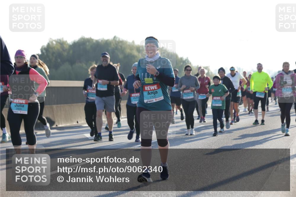 03.10.2025 - Köhlbrandbrückenlauf Jannik Wohlers http://msf.ph/oto/9062340 03.10.2025 09:23:34 Position 3 2829, 1700 meine-sportfotos.de