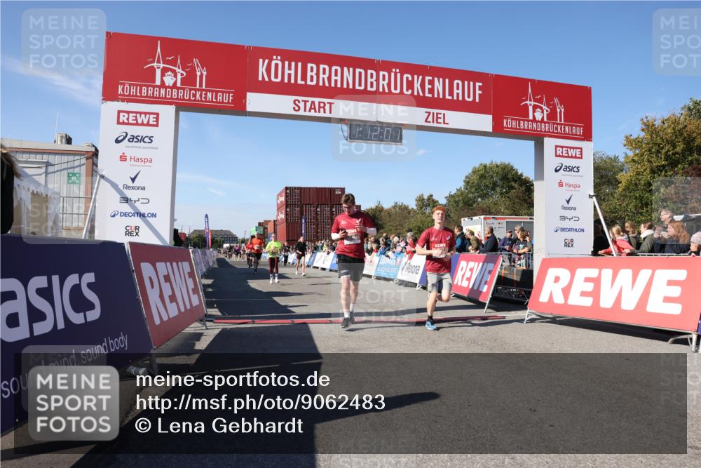 03.10.2025 - Köhlbrandbrückenlauf Lena Gebhardt http://msf.ph/oto/9062483 03.10.2025 13:12:01 Ziel 4100, 4101, 4176, 4468, 4685, 5396, 5426, 5856, 5910, 5911, 5927, 6033, 6048, 6049, 6184, 6763, 6796 meine-sportfotos.de