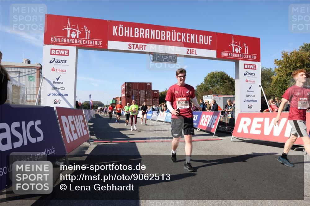 03.10.2025 - Köhlbrandbrückenlauf Lena Gebhardt http://msf.ph/oto/9062513 03.10.2025 13:12:02 Ziel 4100, 4101, 4176, 4468, 4685, 5396, 5426, 5856, 5910, 5911, 5927, 6184, 6763, 6796 meine-sportfotos.de