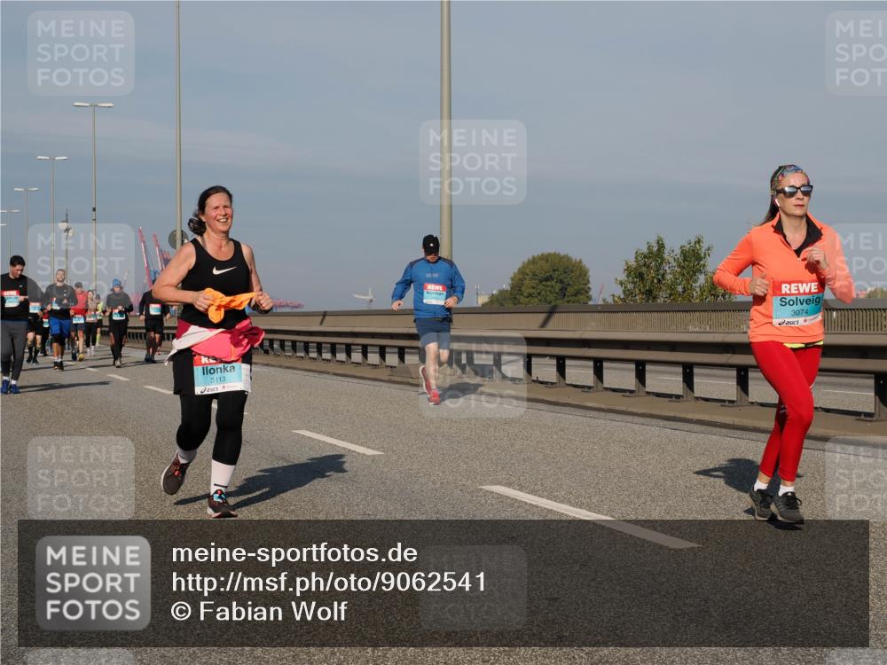 03.10.2025 - Köhlbrandbrückenlauf Fabian Wolf http://msf.ph/oto/9062541 03.10.2025 10:06:17 Position 3 3113, 3074 meine-sportfotos.de