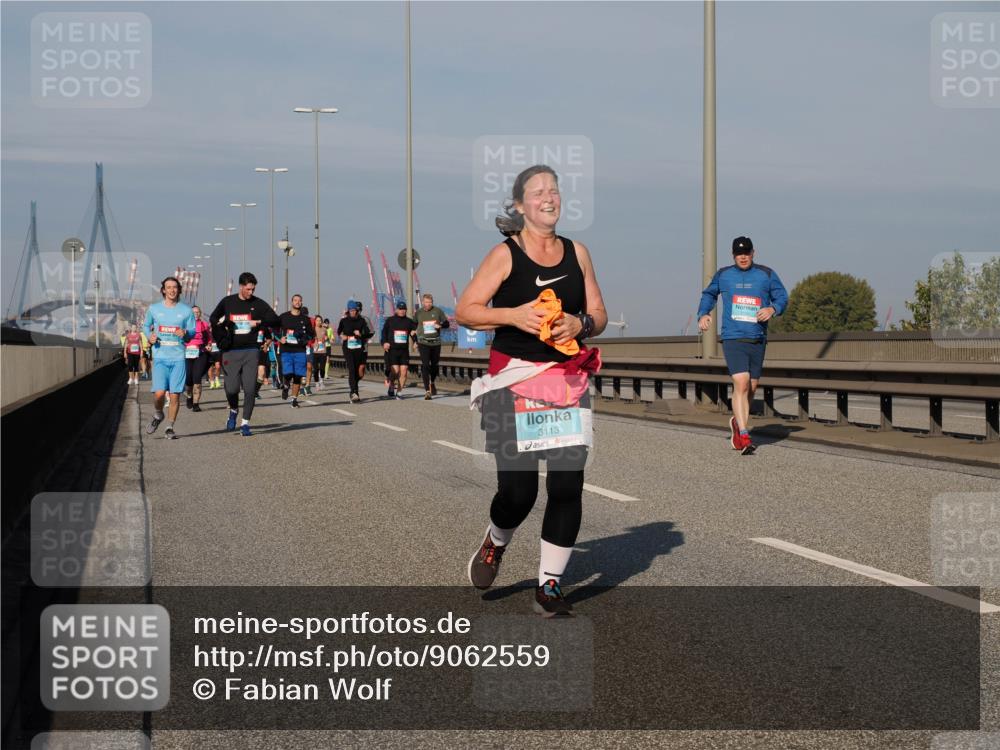 03.10.2025 - Köhlbrandbrückenlauf Fabian Wolf http://msf.ph/oto/9062559 03.10.2025 10:06:17 Position 3 3113 meine-sportfotos.de