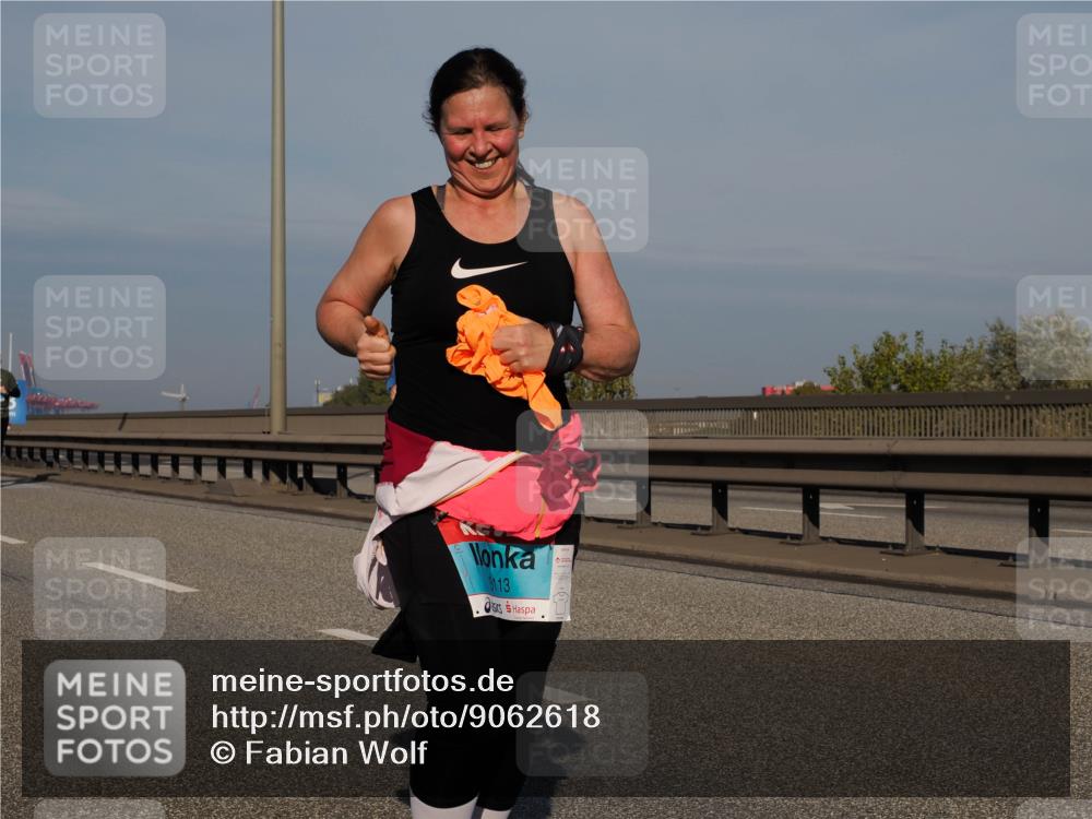 03.10.2025 - Köhlbrandbrückenlauf Fabian Wolf http://msf.ph/oto/9062618 03.10.2025 10:06:19 Position 3 8113 meine-sportfotos.de