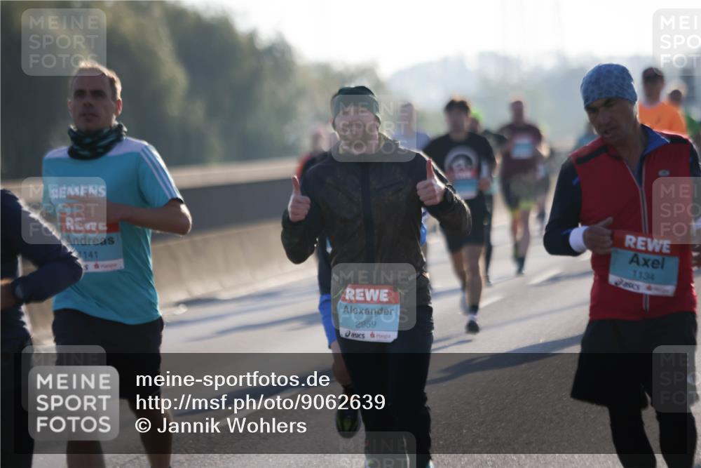 03.10.2025 - Köhlbrandbrückenlauf Jannik Wohlers http://msf.ph/oto/9062639 03.10.2025 09:15:44 Position 3 141, 2959, 1134 meine-sportfotos.de