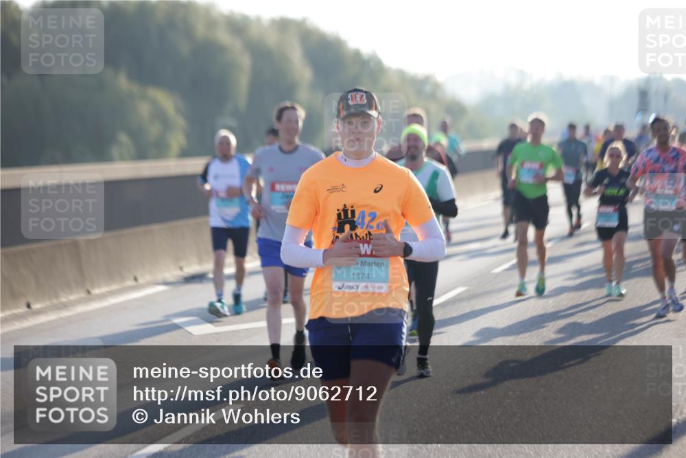 03.10.2025 - Köhlbrandbrückenlauf Jannik Wohlers http://msf.ph/oto/9062712 03.10.2025 09:15:49 Position 3 42, 1474 meine-sportfotos.de