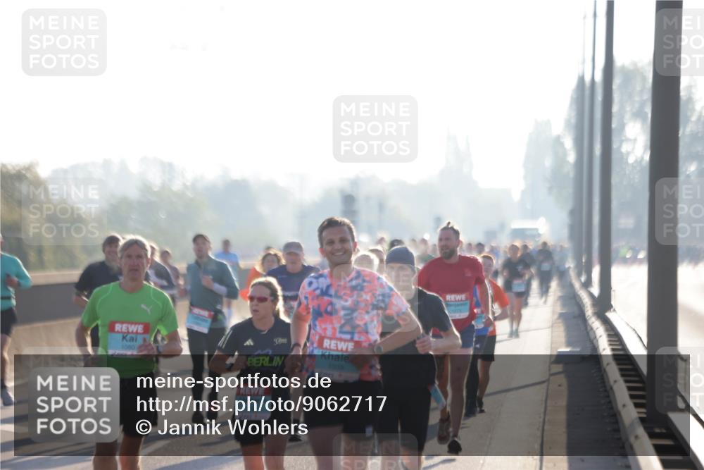 03.10.2025 - Köhlbrandbrückenlauf Jannik Wohlers http://msf.ph/oto/9062717 03.10.2025 09:15:50 Position 3 1080, 50, 1092, 1039, 1273 meine-sportfotos.de