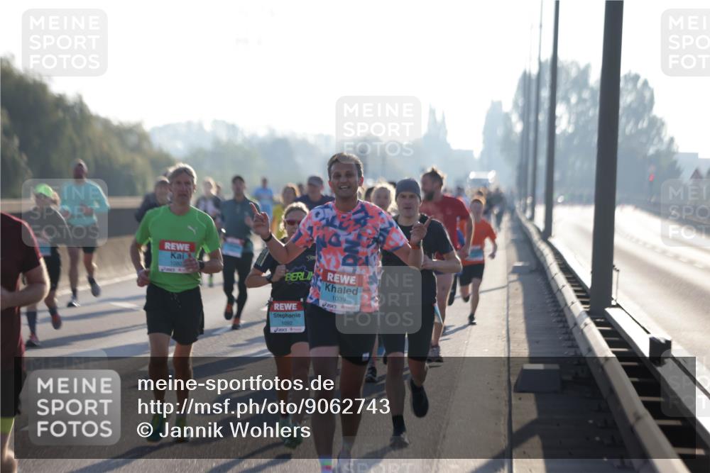 03.10.2025 - Köhlbrandbrückenlauf Jannik Wohlers http://msf.ph/oto/9062743 03.10.2025 09:15:52 Position 3 1039, 1092 meine-sportfotos.de