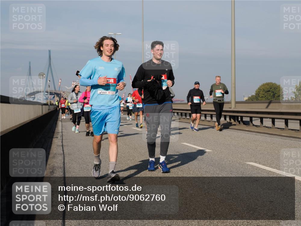 03.10.2025 - Köhlbrandbrückenlauf Fabian Wolf http://msf.ph/oto/9062760 03.10.2025 10:06:23 Position 3  meine-sportfotos.de