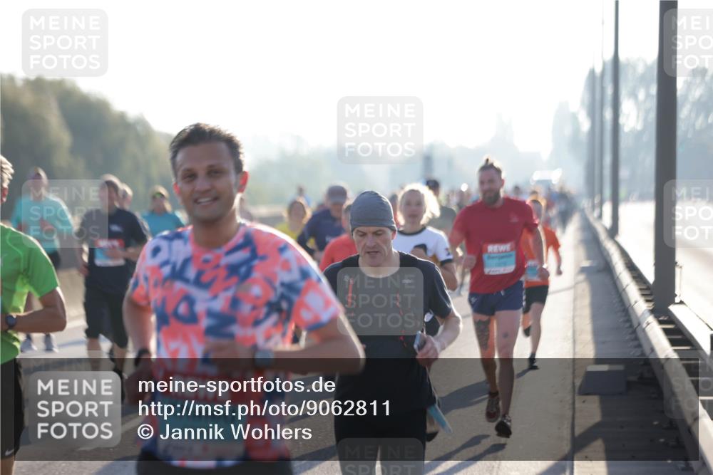 03.10.2025 - Köhlbrandbrückenlauf Jannik Wohlers http://msf.ph/oto/9062811 03.10.2025 09:15:54 Position 3  meine-sportfotos.de