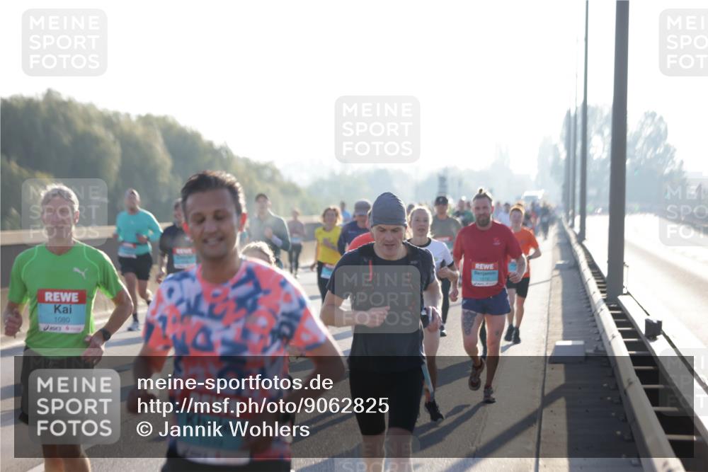 03.10.2025 - Köhlbrandbrückenlauf Jannik Wohlers http://msf.ph/oto/9062825 03.10.2025 09:15:54 Position 3 1080, 1009 meine-sportfotos.de