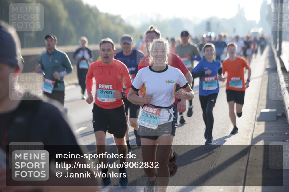 03.10.2025 - Köhlbrandbrückenlauf Jannik Wohlers http://msf.ph/oto/9062832 03.10.2025 09:15:56 Position 3 1165, 3341 meine-sportfotos.de