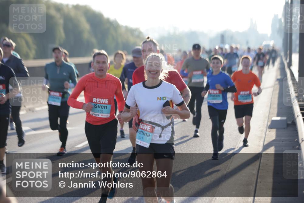 03.10.2025 - Köhlbrandbrückenlauf Jannik Wohlers http://msf.ph/oto/9062864 03.10.2025 09:15:56 Position 3 1165, 3341, 183 meine-sportfotos.de