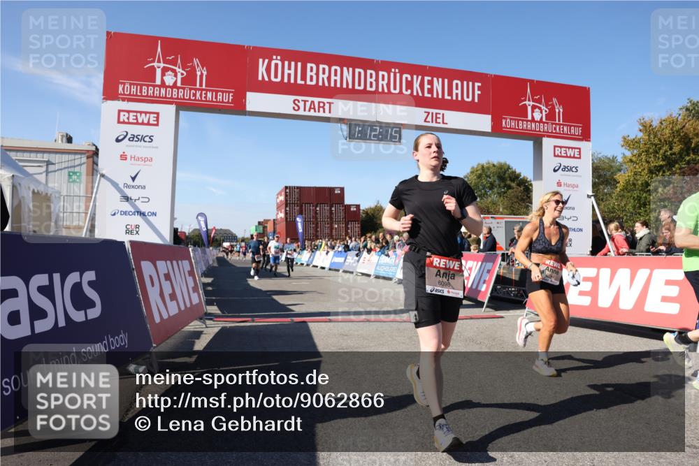 03.10.2025 - Köhlbrandbrückenlauf Lena Gebhardt http://msf.ph/oto/9062866 03.10.2025 13:12:15 Ziel 4176, 4266, 4305, 4369, 4468, 4470, 4474, 4656, 5062, 5644, 6098, 6121, 6185, 6565, 6566 meine-sportfotos.de