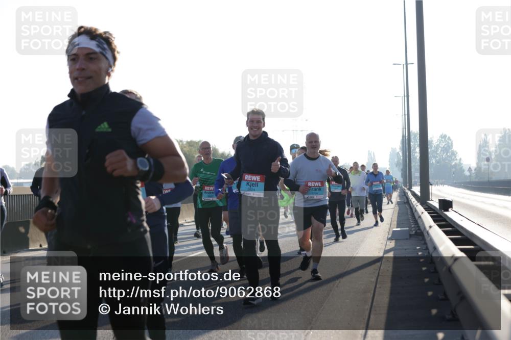 03.10.2025 - Köhlbrandbrückenlauf Jannik Wohlers http://msf.ph/oto/9062868 03.10.2025 09:23:49 Position 3 2624, 1704 meine-sportfotos.de
