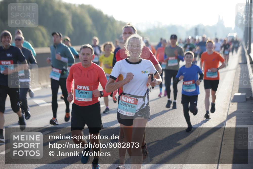 03.10.2025 - Köhlbrandbrückenlauf Jannik Wohlers http://msf.ph/oto/9062873 03.10.2025 09:15:56 Position 3 1165, 3341 meine-sportfotos.de