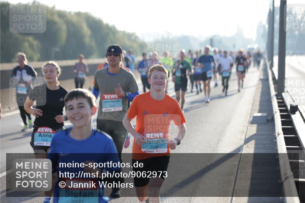 03.10.2025 - Köhlbrandbrückenlauf Jannik Wohlers http://msf.ph/oto/9062973 03.10.2025 09:15:59 Position 3 1242, 1245, 3496 meine-sportfotos.de