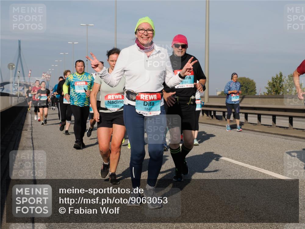 03.10.2025 - Köhlbrandbrückenlauf Fabian Wolf http://msf.ph/oto/9063053 03.10.2025 10:06:34 Position 3 2083, 1847, 2094 meine-sportfotos.de