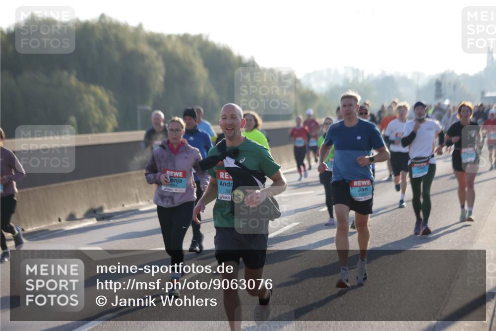03.10.2025 - Köhlbrandbrückenlauf Jannik Wohlers http://msf.ph/oto/9063076 03.10.2025 09:16:03 Position 3 307, 1357 meine-sportfotos.de
