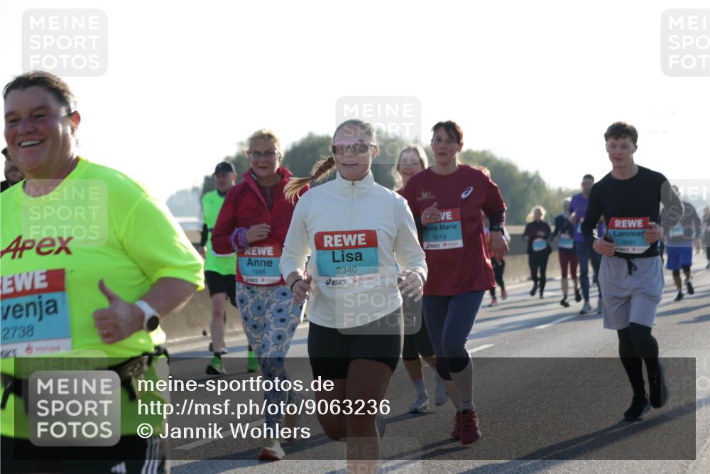 03.10.2025 - Köhlbrandbrückenlauf Jannik Wohlers http://msf.ph/oto/9063236 03.10.2025 09:23:59 Position 3 2738, 1988, 2340, 3019, 3291 meine-sportfotos.de