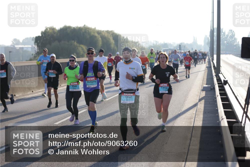 03.10.2025 - Köhlbrandbrückenlauf Jannik Wohlers http://msf.ph/oto/9063260 03.10.2025 09:16:07 Position 3 1415, 3344, 1412 meine-sportfotos.de