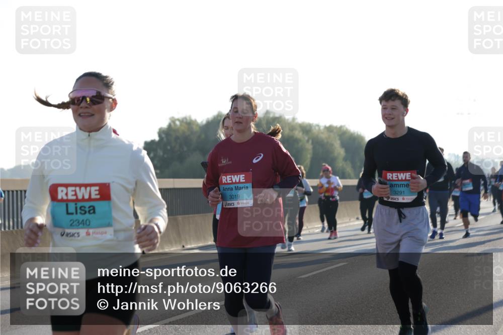 03.10.2025 - Köhlbrandbrückenlauf Jannik Wohlers http://msf.ph/oto/9063266 03.10.2025 09:24:00 Position 3 2340, 3019, 3291 meine-sportfotos.de