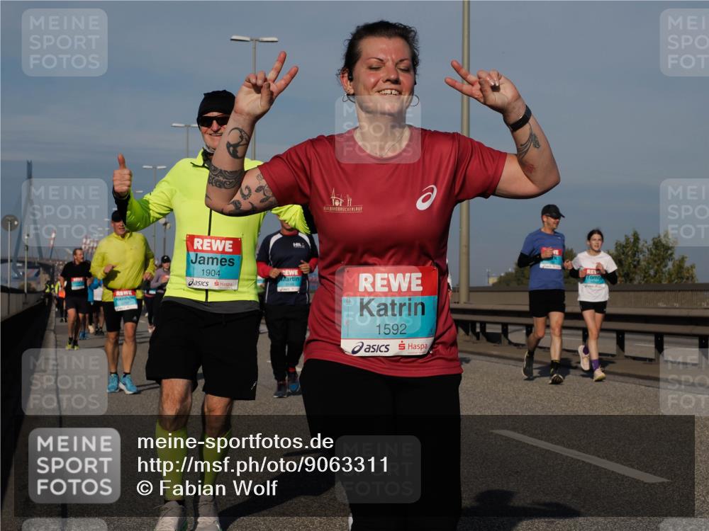 03.10.2025 - Köhlbrandbrückenlauf Fabian Wolf http://msf.ph/oto/9063311 03.10.2025 10:06:42 Position 3 1904, 1592 meine-sportfotos.de