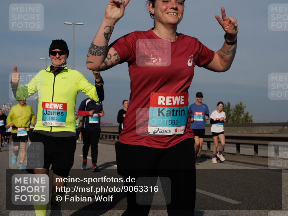 03.10.2025 - Köhlbrandbrückenlauf Fabian Wolf http://msf.ph/oto/9063316 03.10.2025 10:06:43 Position 3 1904, 1592 meine-sportfotos.de