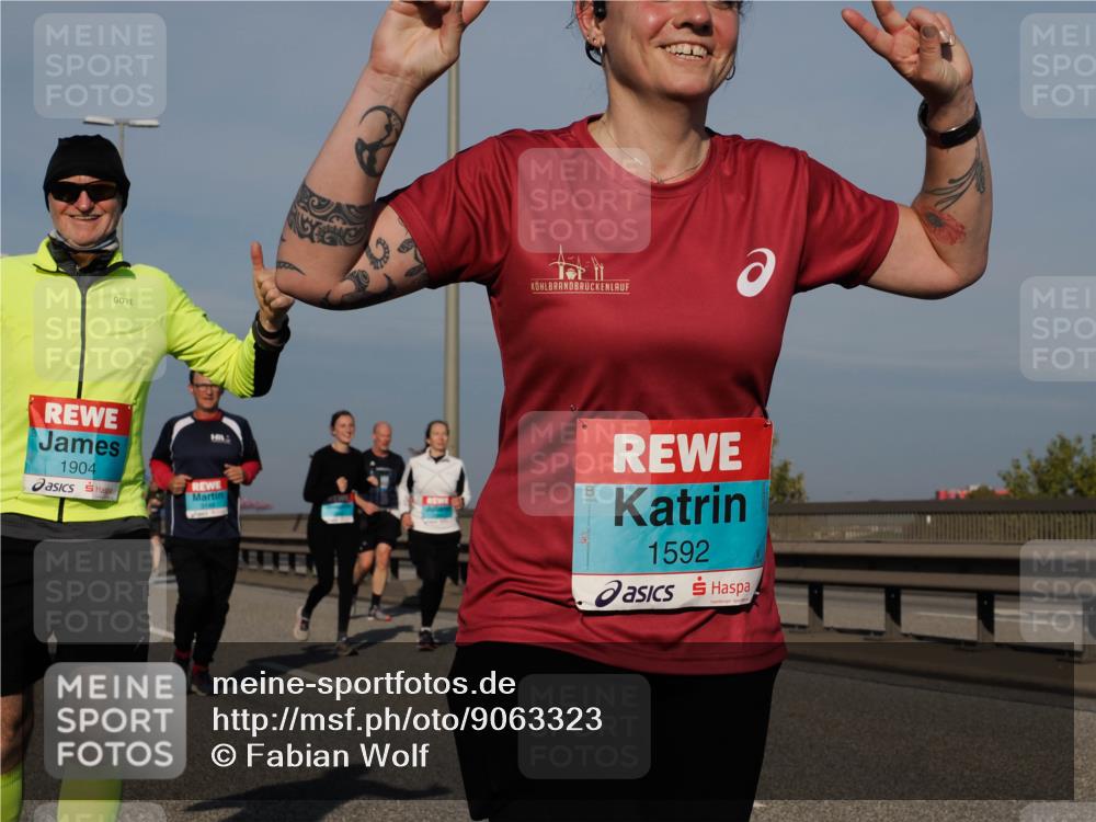 03.10.2025 - Köhlbrandbrückenlauf Fabian Wolf http://msf.ph/oto/9063323 03.10.2025 10:06:43 Position 3 1904, 1592 meine-sportfotos.de