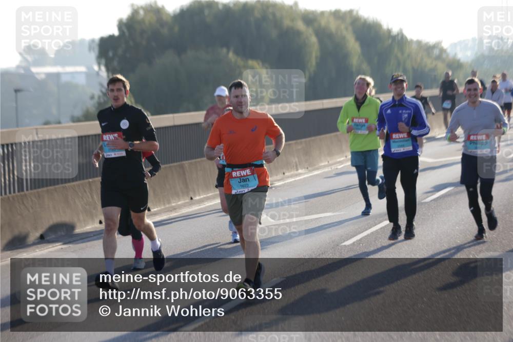 03.10.2025 - Köhlbrandbrückenlauf Jannik Wohlers http://msf.ph/oto/9063355 03.10.2025 09:16:11 Position 3 1622 meine-sportfotos.de