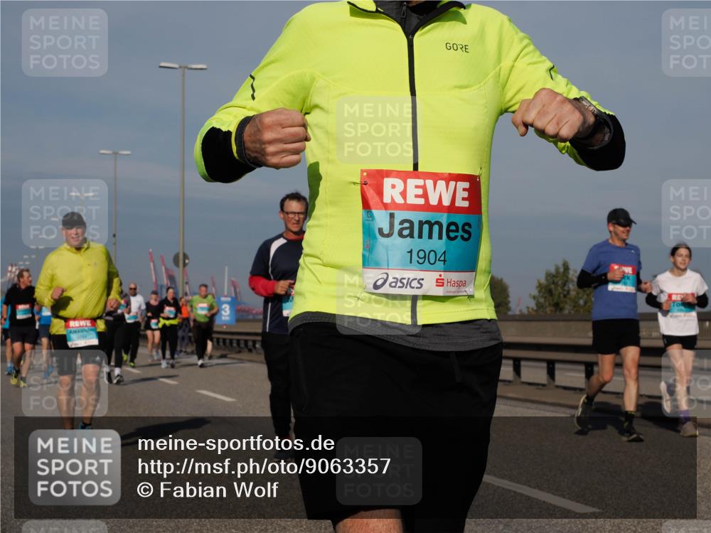 03.10.2025 - Köhlbrandbrückenlauf Fabian Wolf http://msf.ph/oto/9063357 03.10.2025 10:06:44 Position 3 3, 1904 meine-sportfotos.de