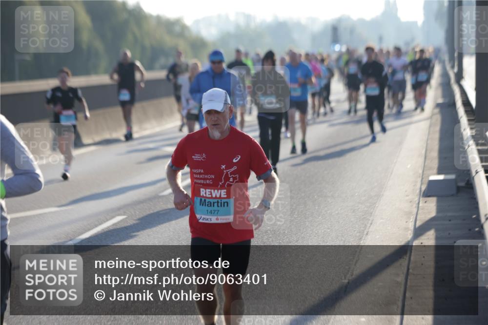 03.10.2025 - Köhlbrandbrückenlauf Jannik Wohlers http://msf.ph/oto/9063401 03.10.2025 09:16:14 Position 3 1477 meine-sportfotos.de