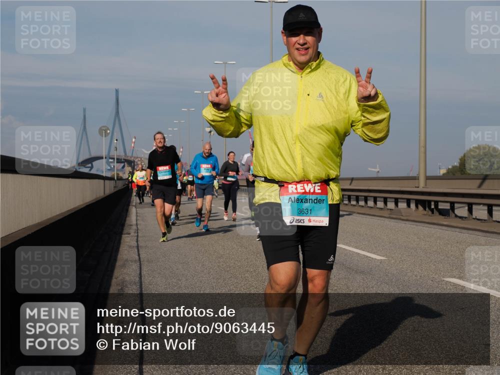 03.10.2025 - Köhlbrandbrückenlauf Fabian Wolf http://msf.ph/oto/9063445 03.10.2025 10:06:46 Position 3 3631 meine-sportfotos.de