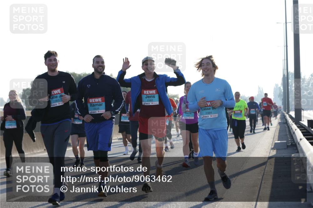 03.10.2025 - Köhlbrandbrückenlauf Jannik Wohlers http://msf.ph/oto/9063462 03.10.2025 09:24:07 Position 3 2383, 2239, 2382, 2637, 2384 meine-sportfotos.de