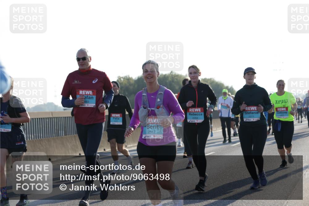 03.10.2025 - Köhlbrandbrückenlauf Jannik Wohlers http://msf.ph/oto/9063498 03.10.2025 09:24:10 Position 3 1654, 483, 2637, 2284, 2271, 1800 meine-sportfotos.de